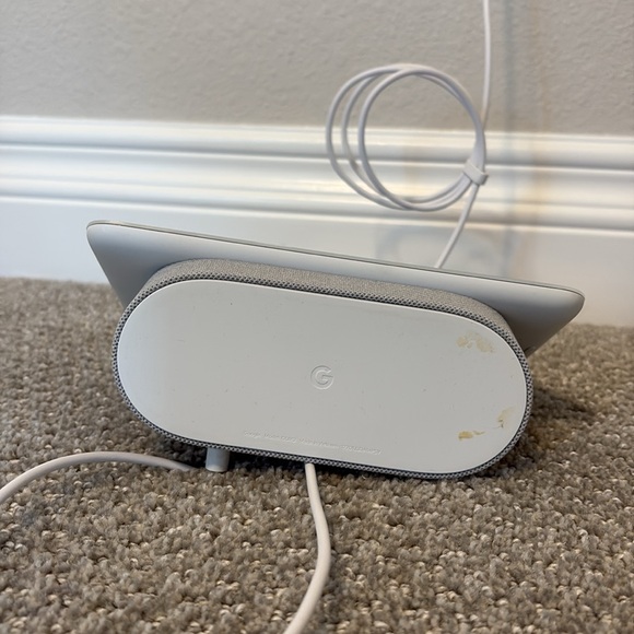 Google Home Hub | Charcoal - Picture 5 of 5